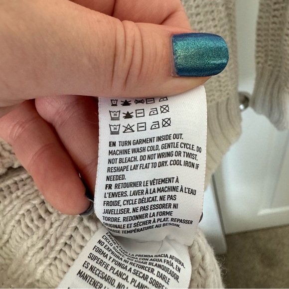 American Eagle Outfitters Jegging Sweater Fair Isle Size XS Cream Winter Fall - Picture 12 of 12